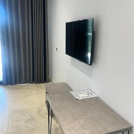Blue Heaven Apartment *