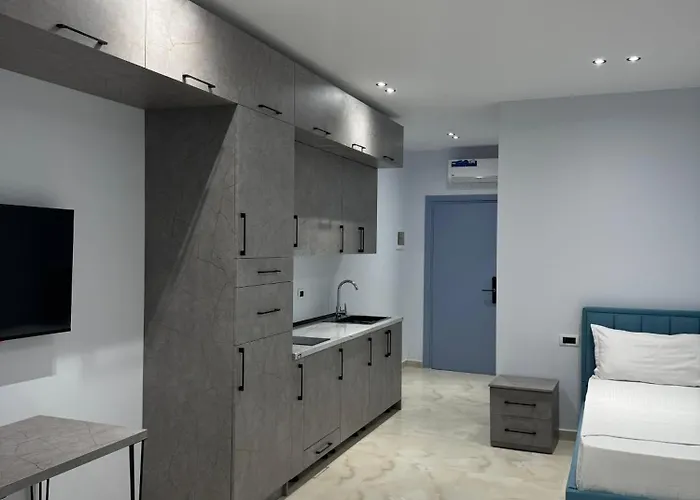 Blue Heaven Apartment *