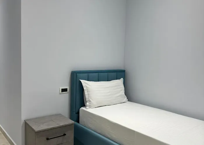 Blue Heaven Apartment *